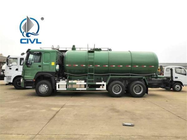 New Howo 6x4 371HP Sewage Suction Vacuum Truck  Green Color euro II 25 ton loading capacity