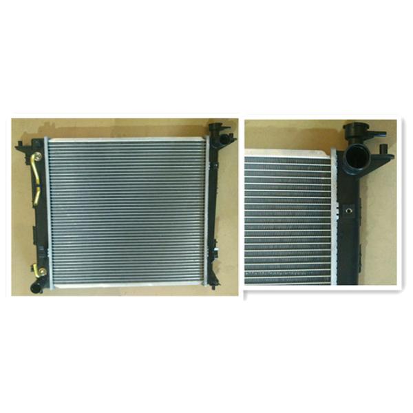 Customized Heavy Duty Radiator Hyundai IX35 Radiator With Plastic Tank