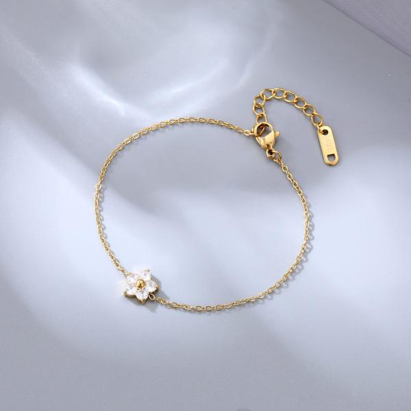 Bracelet en acier inoxydable avec fleur en pierre de zircon pour femmes