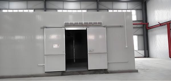 Cold Storage Room with Hinged and Sliding Doors PUR/PIR Insulated Panels 10-100m3 Capacity.