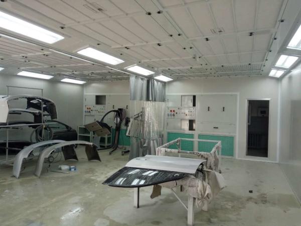 Metal Painting Line For Training Centre Auto Sheet Metal White Color For Car Repair