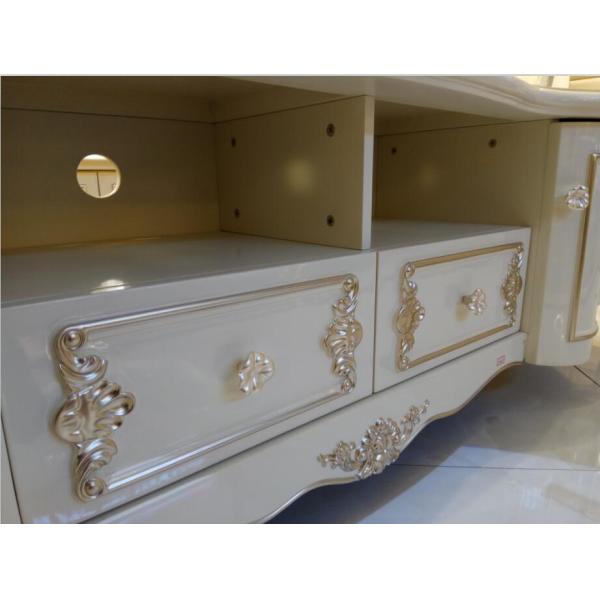 2000mm Classic French Furniture White TV Cabinet Beautiful Rose Carve Pattern