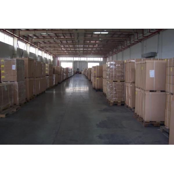 Удаление волос от домашних животных гребень и пылесос - идеальное сочетание для ухода за котом