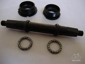 High Rigidity Deep Drawing Hydraulic Press , 500 Ton Hydraulic Press For BB Axles