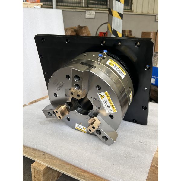 Customizable High Precision 150r/min Three-Jaw Pneumatic Rotary Chuck for CNC Lathe