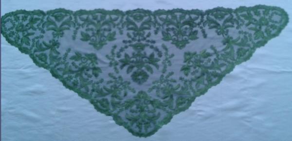 Elegant Embroidered Barcelona veil  Authentic Spanish Medallion Mantillas GREEN COLOR