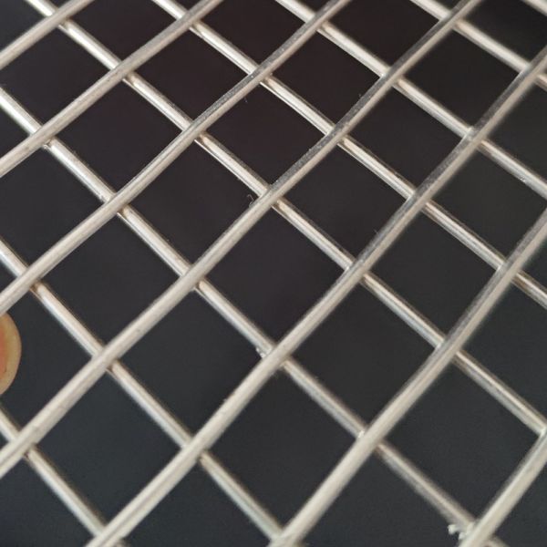2 4'x100' 1/2 x 1/2 inch opening Bird Proofing  Protective 304 316 Stainless Steel Welded Wire Mesh