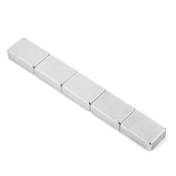 led lamp battery magnet