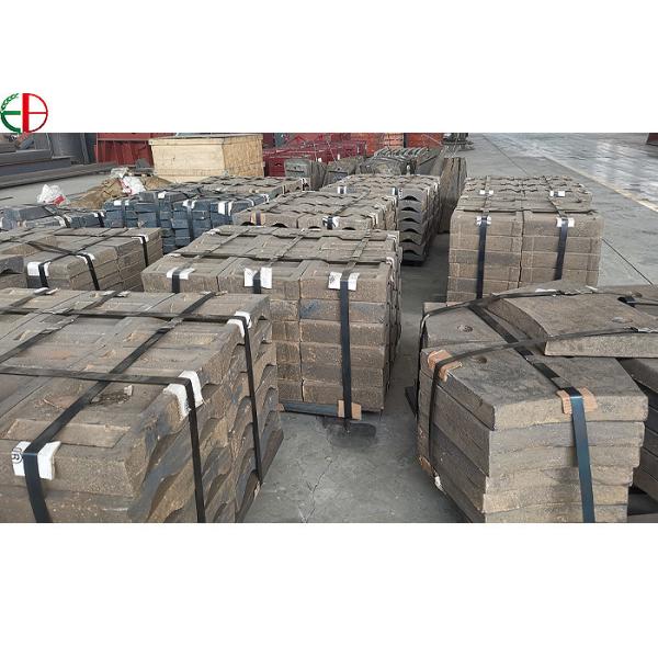 顎粉砕機のためのCr14% Cr20%注文のボール ミルのカバー プレートはさみ金