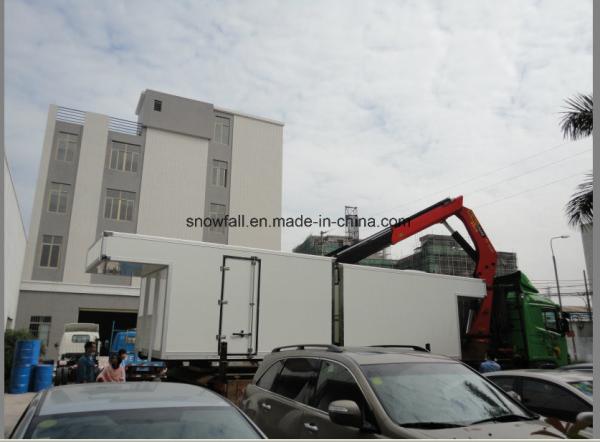 Fiberglass Honeycomb Dry Truck Box / Dry Freight Truck Body Lightweight CKD Delivery