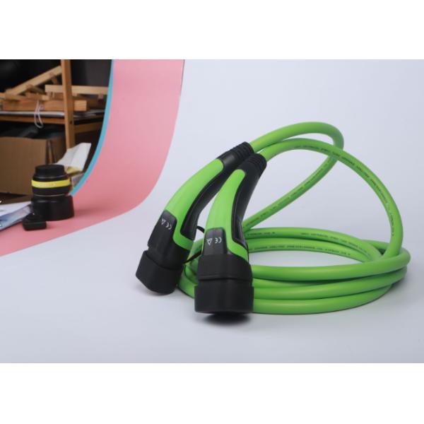 Standard Grounding Type 2 EV Charging Cables Featuring Huntsman Materials and IP65 Protection Level