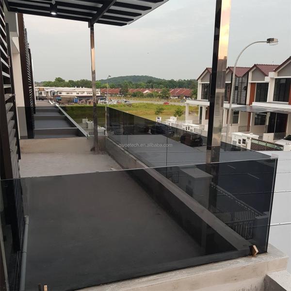Vidro de segurança temperado Euro Grey de 12 mm para decorações industriais Instalações de lazer