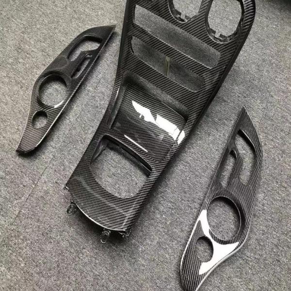 Quick-Dry Carbon Fiber Release Agent for Plastic Molding