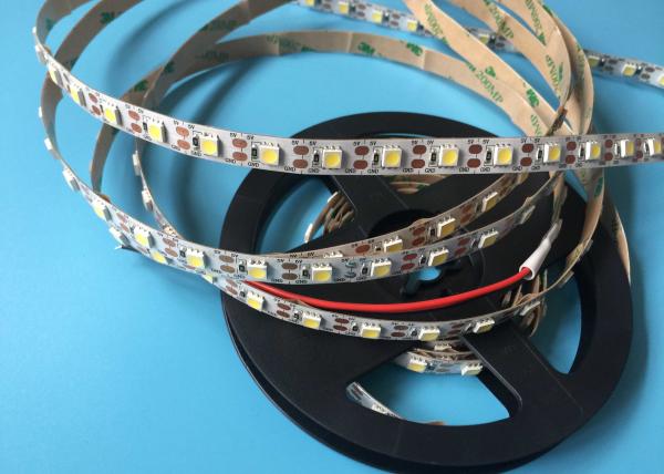 Baixa tensão 20lm - cor de 22lm 5050 SMD que muda as luzes de tira conduzidas, 14.4W/M