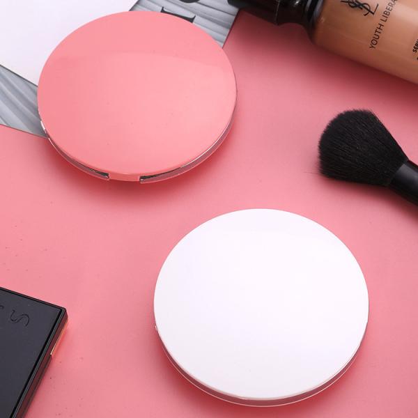 Maquillaje de luz con bolsillo ideal para viajes y uso diario