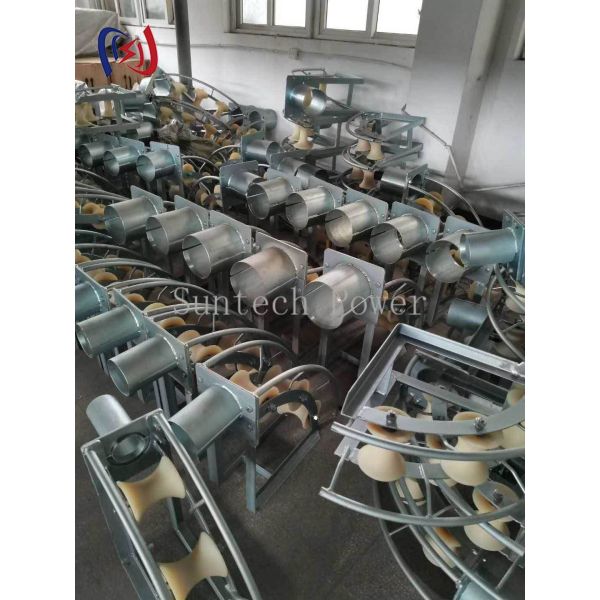 Cable Entrance Protection Roller with 80-200MM Tube Diameter for Reducing Cable Jacket Damage and 17-30KG Weight
