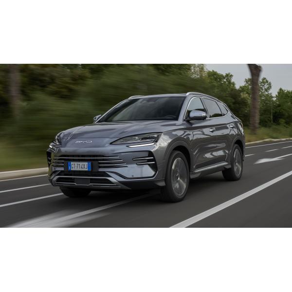 FWD 1.5L Engine At BYD SEAL U DM-i PHEV Electric Car With Electric Motor 18.3kwh Battery Maximum Power 214bhp