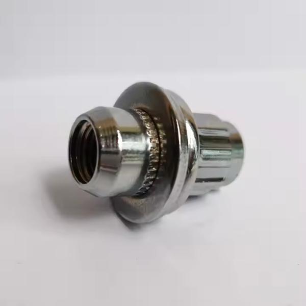 Safe Silvery Wheel Lug Nuts 37mm Length ANSI/ASME Certification