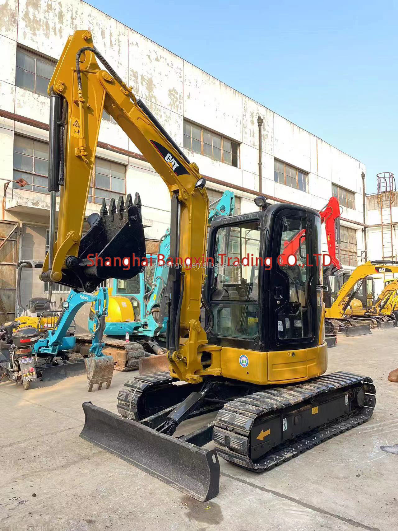 Small Machine Used CAT 304 Mini Excavator in Good Condition