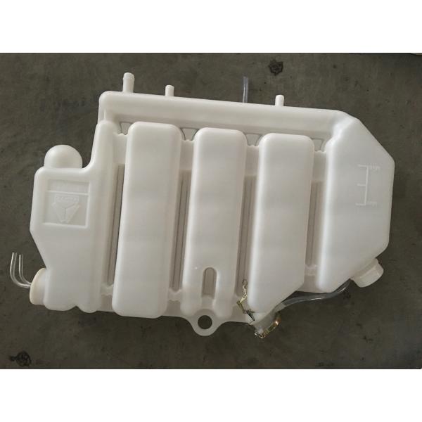 Sinotruck Howo Spare Parts ISO9001 AZ9112530333 Truck Expansion Tank