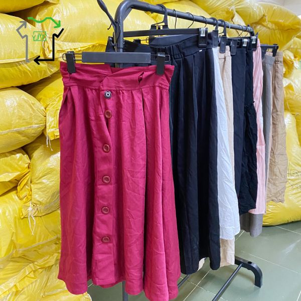 Used Ladies Half Length Fashionable Dress Second Hand Skirts Multi Colored Wholesale