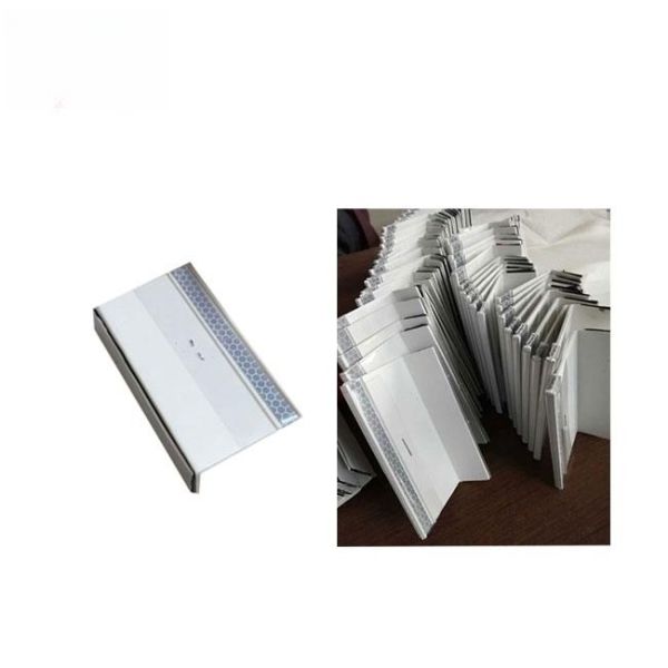 20 Years' Manufacturer PVC Delineator Reflector Reflective Temporary Road Pavement Marker for Road Reseal Markers Delineation