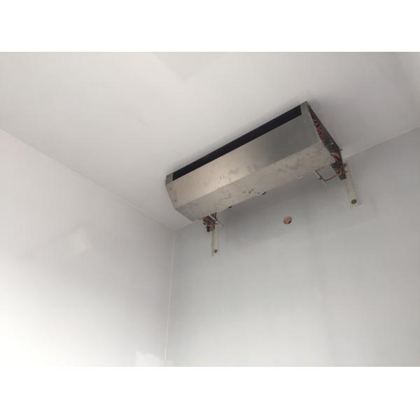 4x2 Driving 10 Tons Refrigerator Box Truck 140 hp For Fruit Transport