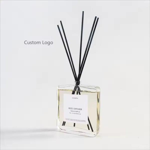 Custom Private Natural Stick Transparent Glass Bottle Luxury Reed Diffuser With Gift Box