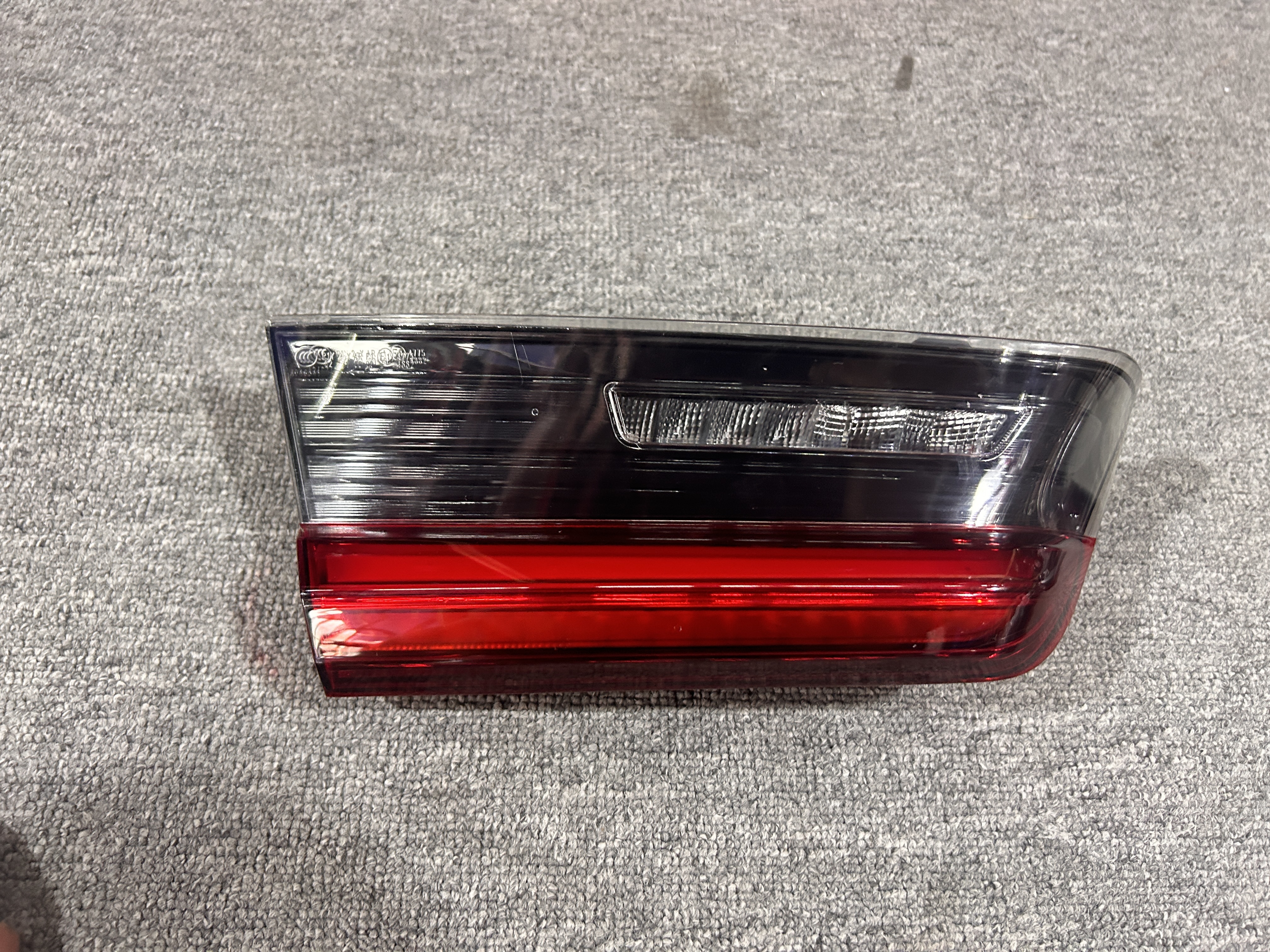 Genuine Used BMW 3 Series G20 G28 Rear Tail Light Assembly Set of 4 (Left Outer + Left Inner + Right Outer + Right Inner)
