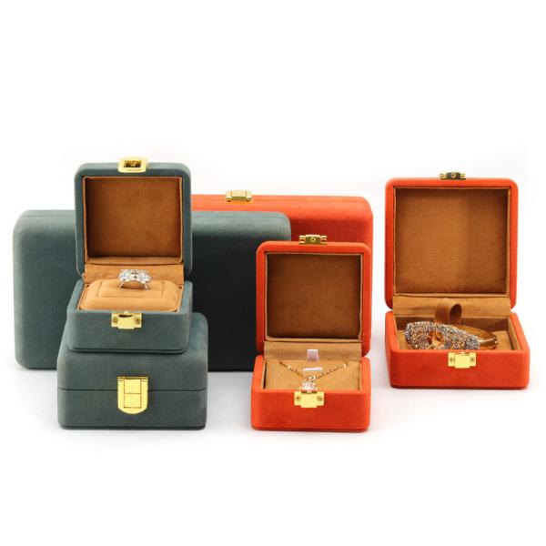 Soft Touch Velvet Jewelry Box Packaging Sets Multi Color For Luxury Watch Storage