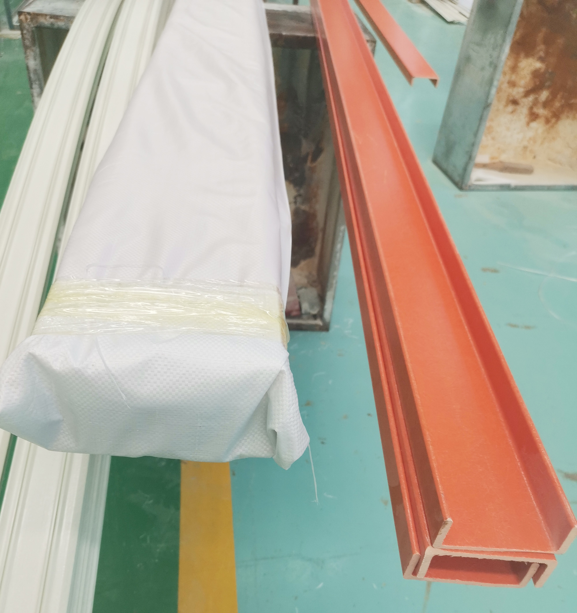 Insulated Ladders High Strength Fiberglass Gear Round Tube for Your Requirements