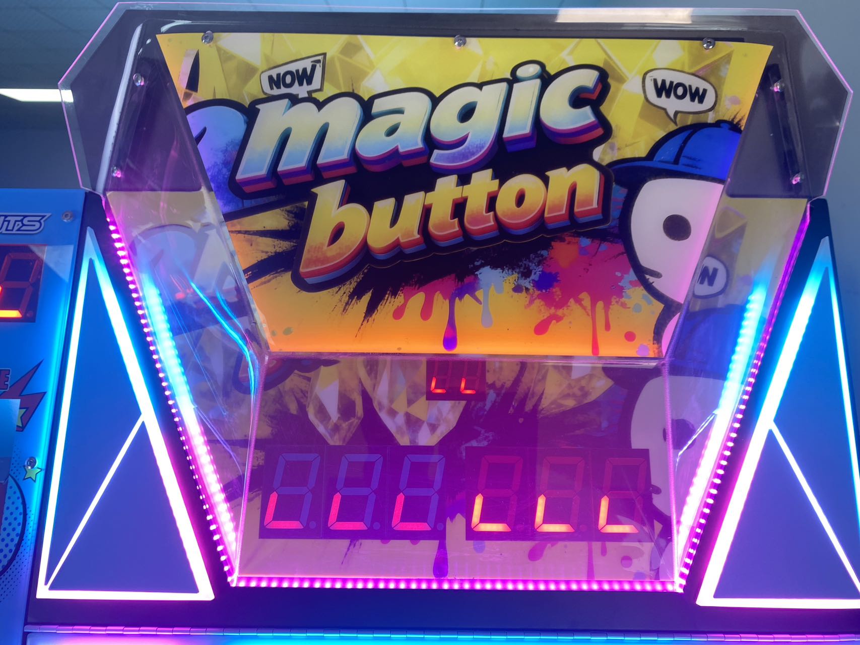 Coin Operated Magic Button AI Battle & Blind Box Gashapon Reward System