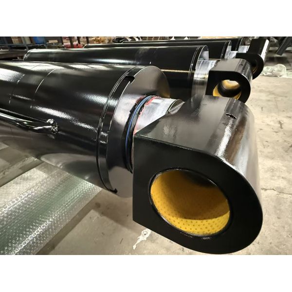 High Tonnage Hard Chrome Plated Hydraulic Cylinder With 2260mm Stroke For Crane AWP