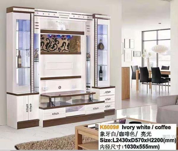Armário de suporte de TV estilo aquário Painel de MDF Ashley Foot Armoire Armário de TV