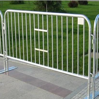 Portable road metal steel galvanized tube Crowd Control Barrier for construction