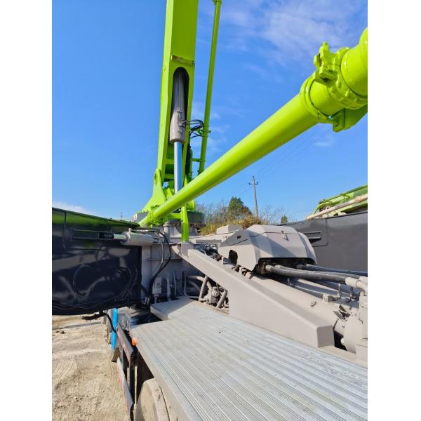 Vibrating Amplitude 2.6mm Used Mercedes-Benz Truck for Zoomlion prime s Concrete Pump