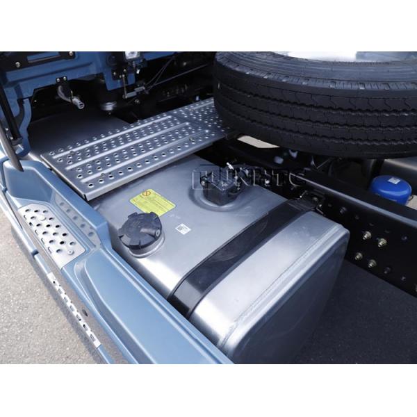 Новый трактор Shacman E3 160hp 4x2 6 колес 5тонный трактор