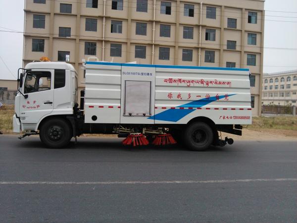 3T 5T dongfeng 4x2 Urban road sweeping truck Road Sweeper Truck