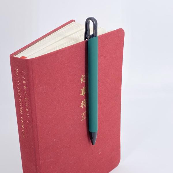 High Quality Soft Rubber Business Ballpoint Pen Simple Press Ball Pen With Clip