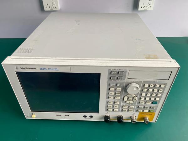 E5071C Agilent Vector Network Analyzer 8.5GHz ENA Vector Network Analyzer VNA
