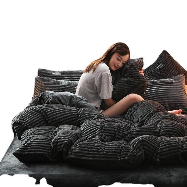 Autumn and Winter Thickened Bedding Set Coral Velvet Quilt Cover Set with Pure Color