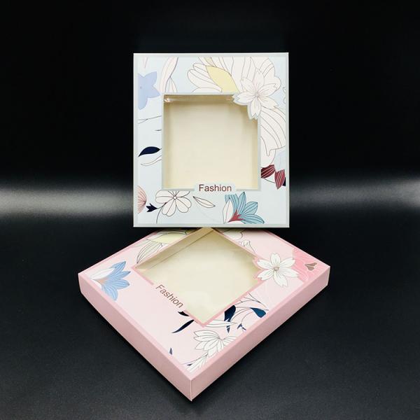 коробка подарка картона бумаги с покрытием 300gsm упаковывая для одежды нижнего белья носков младенца