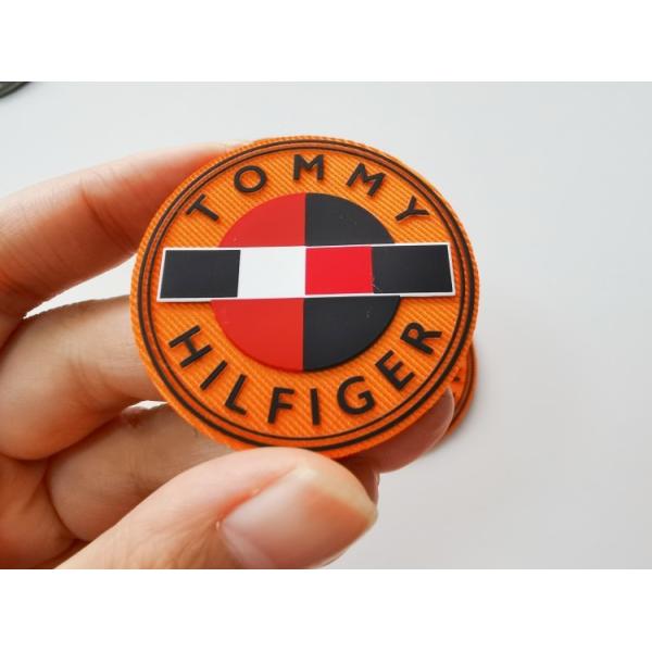 Штейн мягкого силикона изготовленный на заказ обозначает множественные цвета для бренда