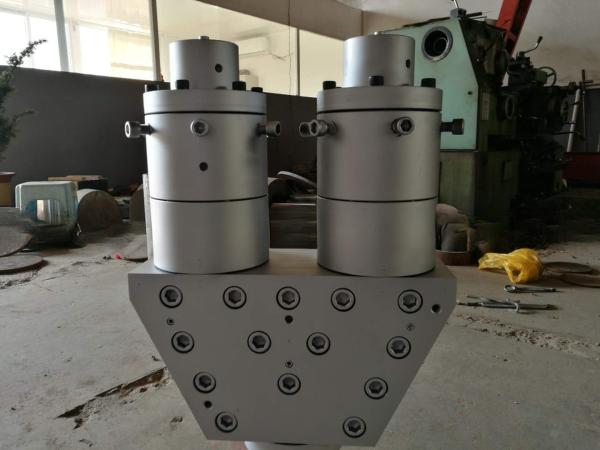 51/105 Tamanho da extrusora Fornecimento de água Máquina de fabricação de tubos CPVC / Linha de produção de tubos