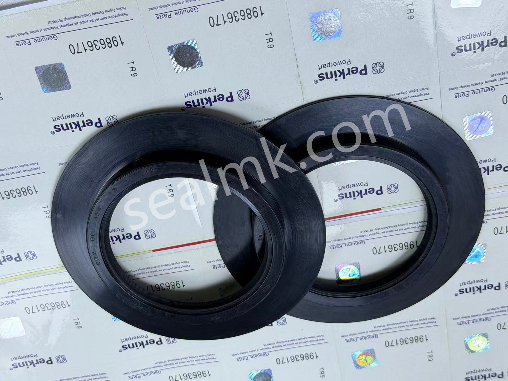 198636170 90*154*13 for Perkins104-19 403C-15 403D-15 103-15