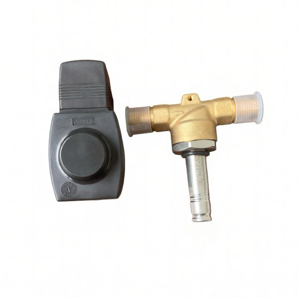 Automatic Defrost Control Solenoid Valve for Refrigeration Systems with Fast Switching Response to Prevent Ice Build-Up