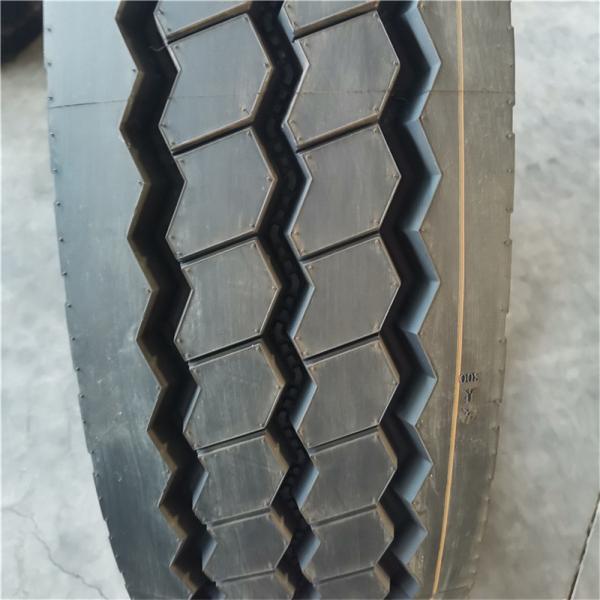 11R22.5 12R22.5 Pneus à roues pour camions-remorques Pneus à vide tout fil