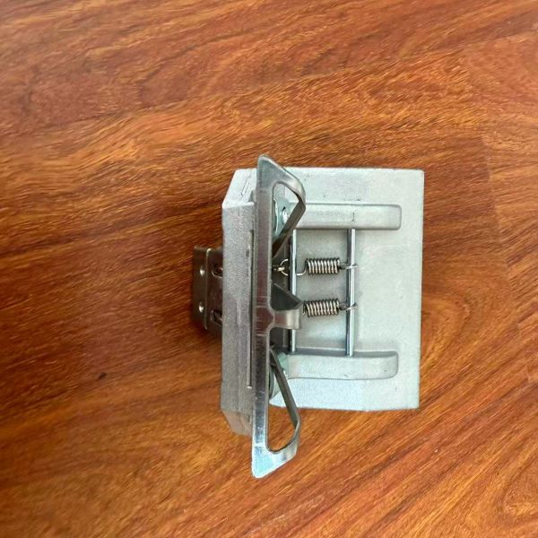 Finishing Machine Stenter Parts Standard Ehwha Pin Holder Needle Protector 73mm Center Distance
