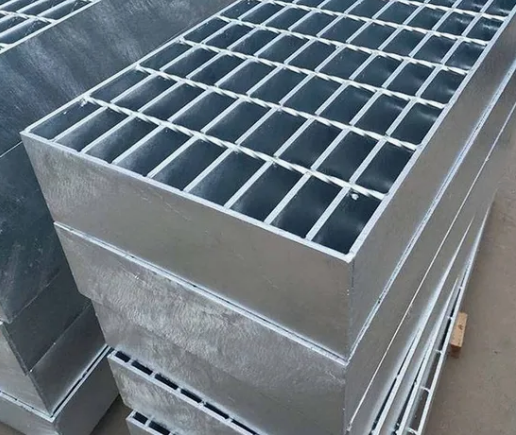 Customized 32X5mm Hot DIP Galvanized Steel Grating for Outdoor Use Steel Grate