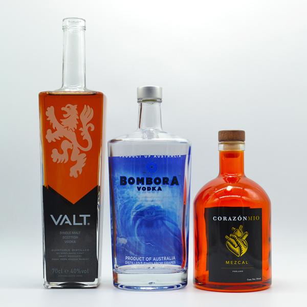 Embossing Pattern Super Flint Glass Bottles for Tequila Vodka 750ml Square OEM Design